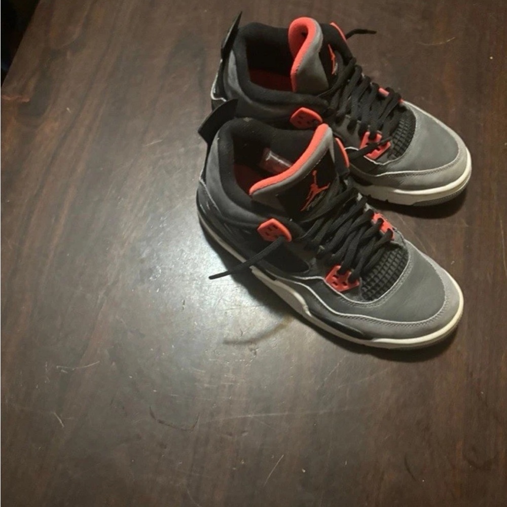 Jordan Men's Sneakers in Gray and Red